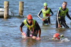 33 Kilometer Swimrun im welligen Norden