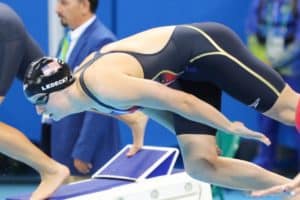 3:56,46 : Katie Ledecky schwimmt in einer anderen Liga