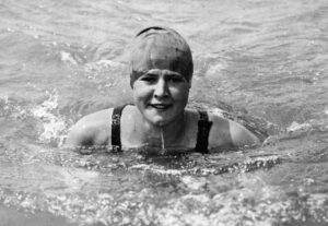 6. August 1926 | Der Tag, an dem Gertrude Ederle als erste Frau den Ärmelkanal bezwang – und die Welt staunen ließ