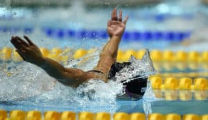 Flüssiger, schneller, effizienter | 7 Übungen fürs Delfinschwimmen