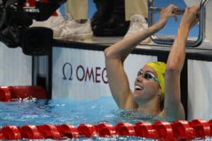 Schneller als der Weltrekord | Emma McKeon schwimmt 100 Meter Freistil als erste Frau unter 50 Sekunden