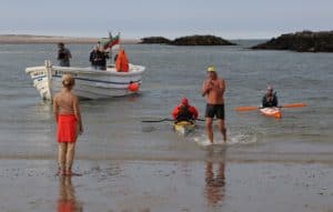 André Wiersig erreicht Helgoland nach mehr als 18 Stunden in der Nordsee