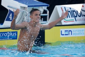 17-Jähriger knackt 13 Jahre alten Weltrekord über 100 Meter Freistil