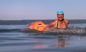 „Schwimmen kann für gestresste und für traumatisierte Menschen heilsam sein“