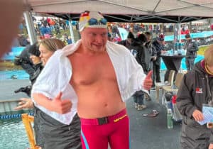 Eisschwimm-WM | Freiwasser-Elite startet im Eiswasser