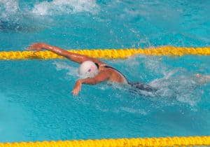 Zurück im Pool | Erfolgreichste Olympia-Schwimmerin holt Masters-Titel