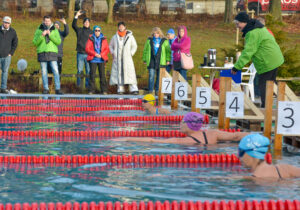 Eisschwimmen in Veitsbronn | Hier stimmt einfach alles