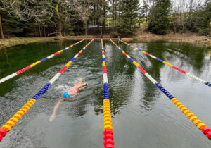 Ein Gefühl wie tausend Stecknadeln | Schwimmverrückt im Winter