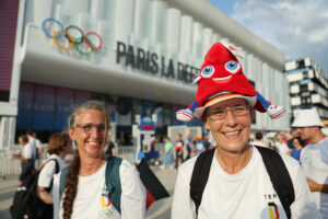 So bunt ist Olympia | Die internationalen Fans in La Défense