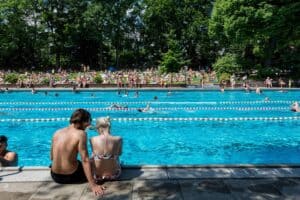 Ende der Freibadsaison | München, Hamburg und Berlin ziehen gemischte Bilanz