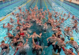 SWIM 100×100 in Dresden | Volles Haus beim Rekordschwimmen