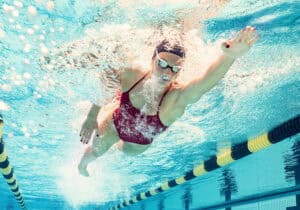 Rotation: Der unsichtbare Turbo beim Kraulschwimmen